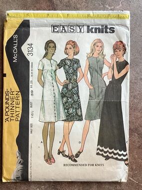 Vintage 1972 McCall's 3134 Sewing Pattern Misses' Dress, 70s